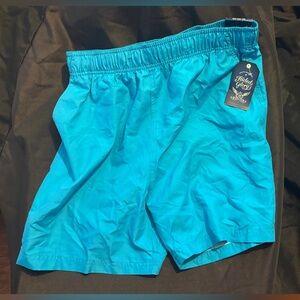 Men’s short size medium new with tags has two pockets